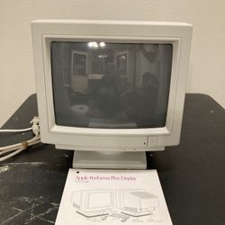 Vintage 1993 Apple Performa Plus Display Computer Monitor M9102LL/D w/Stand