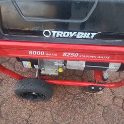 Troybilt Generator 8250 Watts 