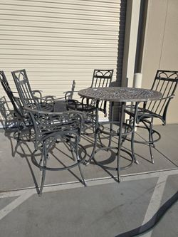 Nice patio set