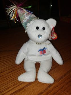 RETIRED-APRIL THE BIRTHDAY BEAR WITH HAT TY BEANIE BABY WITH TAG