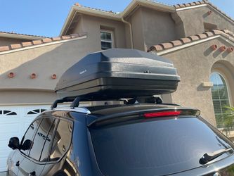 VOYAGER XL ROOFTOP CARGO BOX roof rack