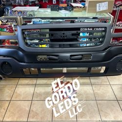 03-06 Gmc Sierra Front