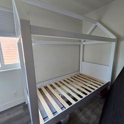 Twin bed frame, excellent condition
