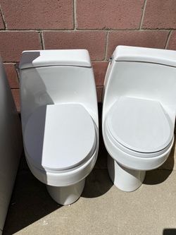Toilet in very good condition