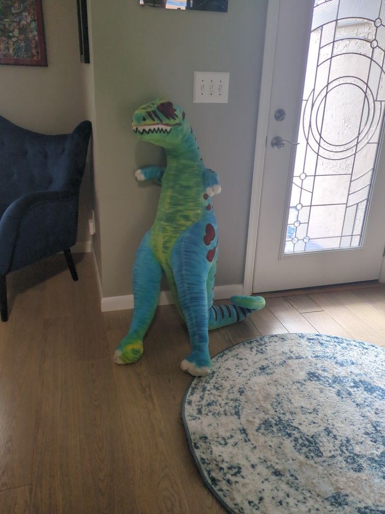 Dinosaur 