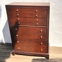 BASSETT - Solid Wood 5 Drawer Chest/Dresser (Silver Lake)