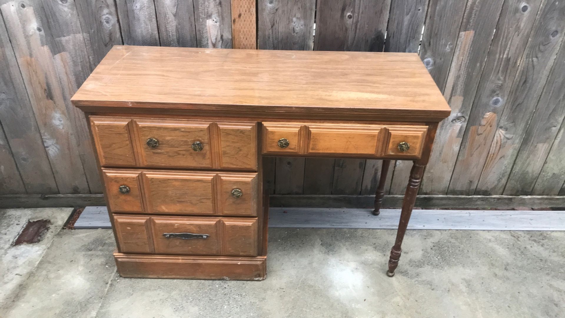 Free wooden table