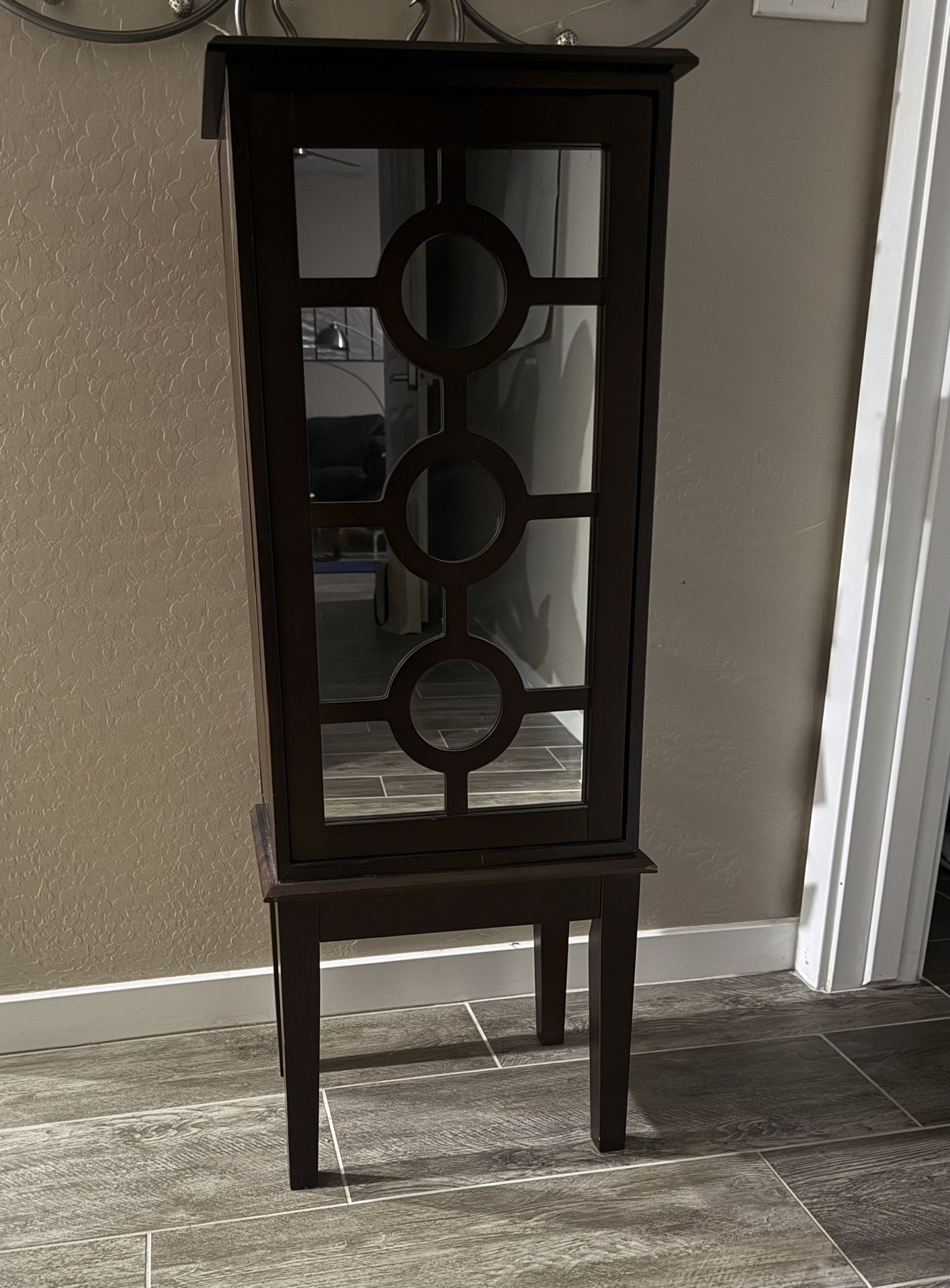 Elegant Mirror Jewelry Storage