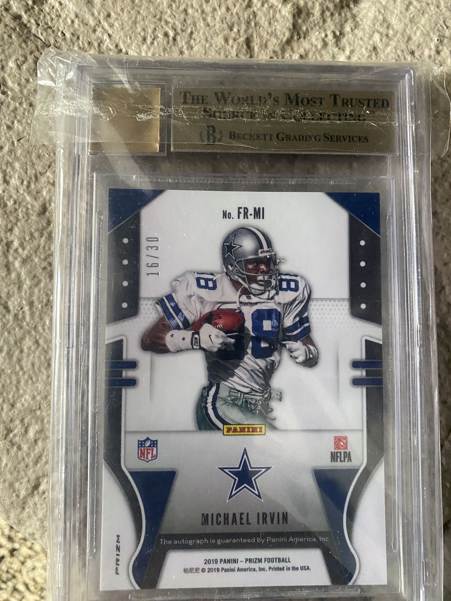 Autographed Michael Irvin 9.5 Gem Mint Beckett10 Autograph 