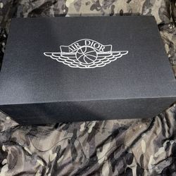 Dior x Air Jordan 1 High OG - Authentic Luxury Heat (Size 44)  Men’s 10 US