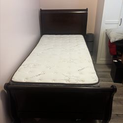 Twin Bed With Mattress 