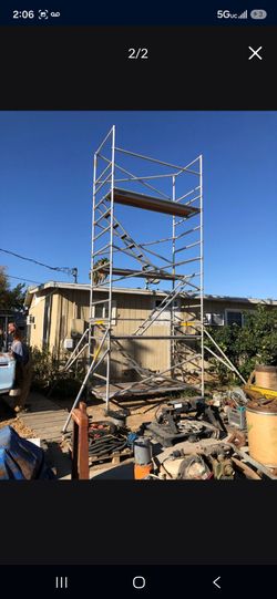 Aluminum scaffolding sixty pieces twenty three feet
