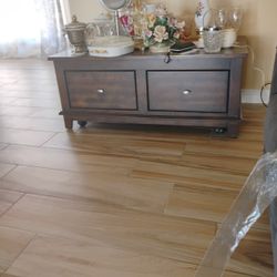 Coffee Table On Wheels 
