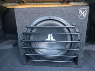 JL Audio Subwoofer & Box 2026