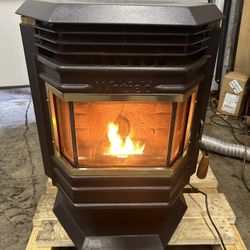 Whitfield Quest Wood Pellet Stove