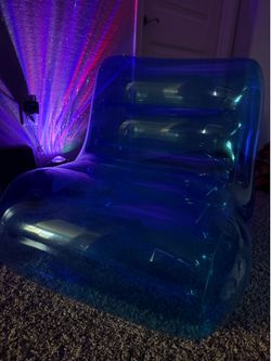 inflatable chair in blue