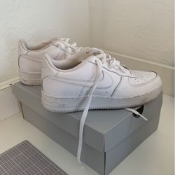 Nike Air Force One Boys Size 6Y