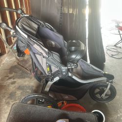 bob stroller black