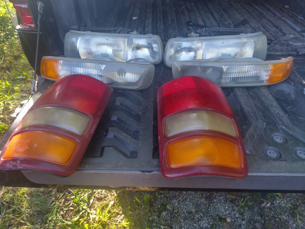 Chevy / GMC headlights