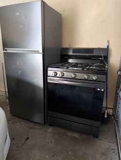 Refrigerador beko y estufa Samsung
