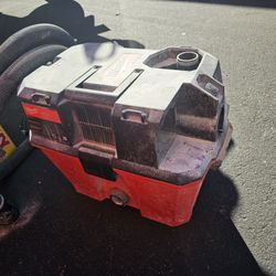 Milwaukee Vac 6 Gal