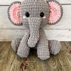 crochet elephant 