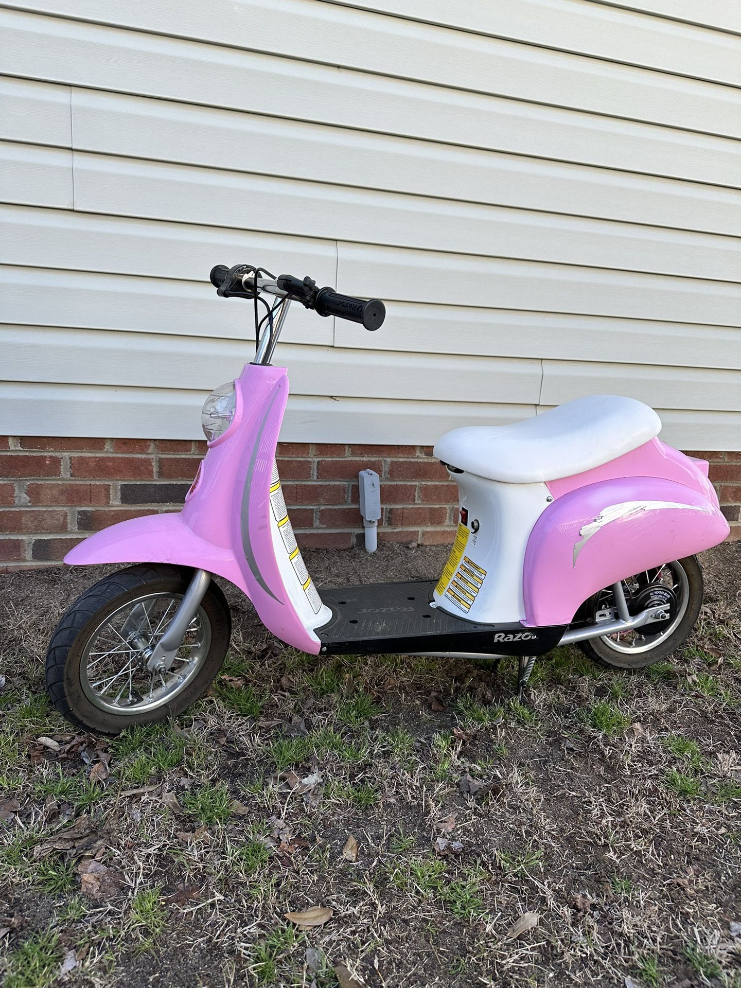 Razor Pocket Mod Electric Scooter