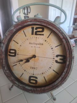 Stand Up Metal Clock