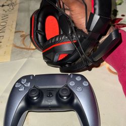 Ps5 Controller And Game Headset 