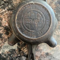 Griswold Erie PA 570A Cast Iron Skillet Ashtray
