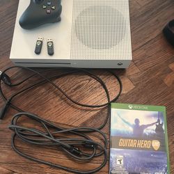 Xbox Series S 1 TB With Guitar Hero Live Party Edition