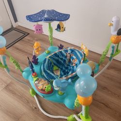 Finding Nemo JUMPER