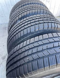 245/70/17 Michelin 📍📍 Vendo un set de llantas con 80% de vida las 4 📍🌟