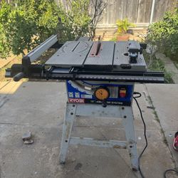 Ryobi BT3100-1 Table Saw