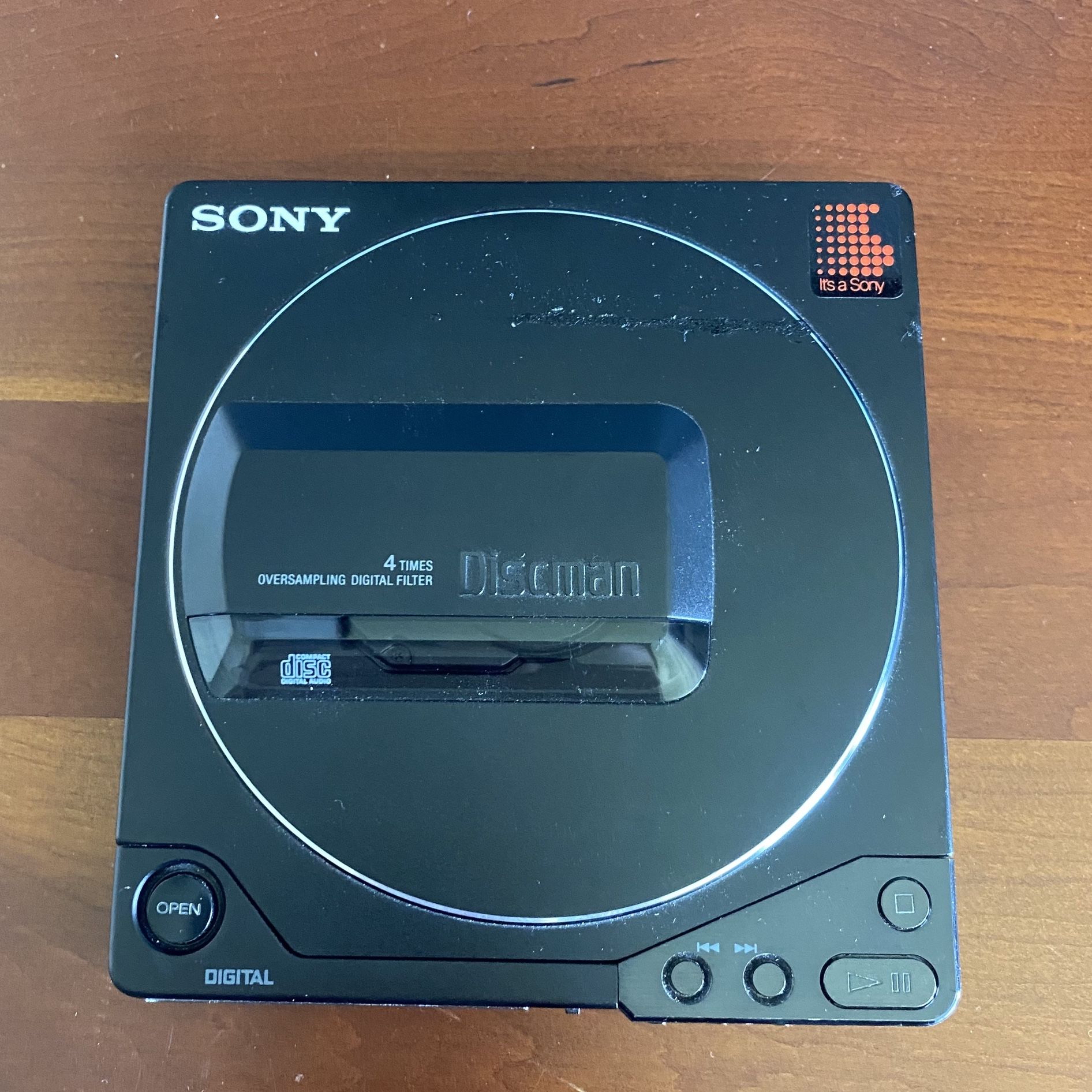 Sony Discman D-9 Mega Bass compact CD player AA battery or plug in for Sale  in Irvine, CA - OfferUp