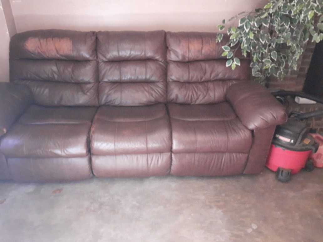 Leather Couch And Loveseat Reclines