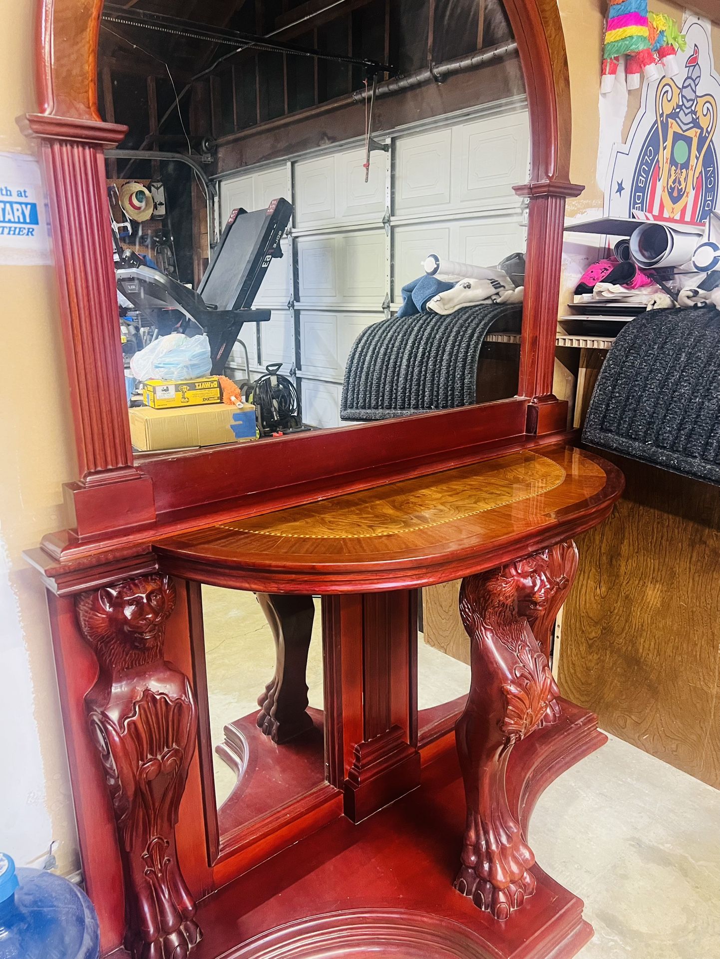 Entry Table With Mirror