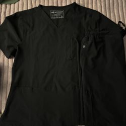 Women’s XL Scrub Set