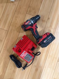 Milwaukee M18 Brushless Hammer Drill + 3.0Ah Battery & Charger, For Parts or Repair