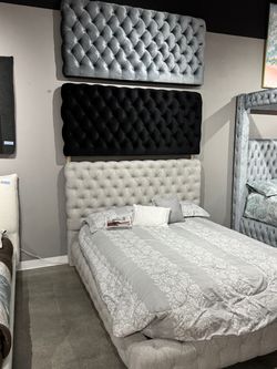 QUEEN BED FOR SALE (AVAILABLE IN KING*) !!NO CREDIT NEEDED !! TAKE IT HOME TODAY!! 🚛 SAME DAY DELIVERY AVAILABLE 🚚 Se Habla Español