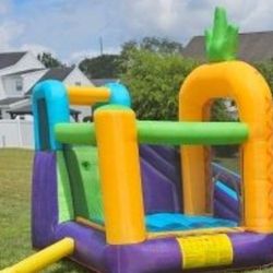 Bounce HOUSE WITH BLOWER