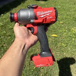 Milwaukee M18 FUEL ONE-KEY 7/16 in. High Torque Impact Wrench  (TOOL ONLY)