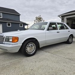 1990 Mercedes-Benz 560