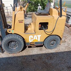 Forklift, Cat 510P Propane Continental EngineI