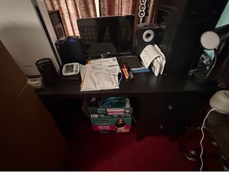 office desk in great shape