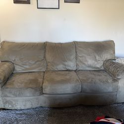 FREE COUCHES! Must be gone by today. Preferably 12-12:30! Must pick up. PM or text for address.
