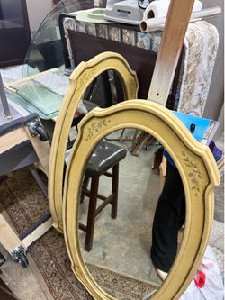 Vintage Oval Wall Mirrors with Floral Frame