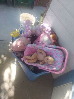 FREE STUFF TOYS BUNDLE,  GIRLS BICYCLE,  AND WOVEN PATIO LOUNGE CHAIRS