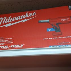 Milwaukee New FORCELOGIC 6T Pistol Utility Crimper One Key 