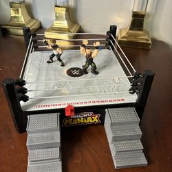 WWE 2019 Micro Wrestlers Ring , Stairs With  2” Wrestler Action Figures